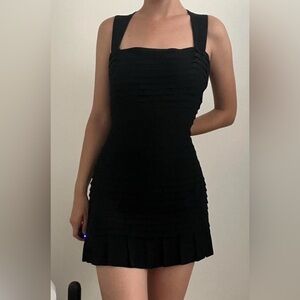 Nicole Miller Pleated Dress - 12